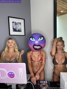 Kinsey Wolanski Onlyfans Latest Nude Photo Leaks photo 58