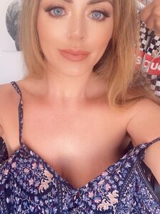 Sophie Dee Onlyfans Latest Nude Photo Leaks photo 4