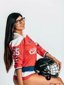 Mia Khalifa Sexy Hockey Jersey Photoshoot Set Leaked photo 2