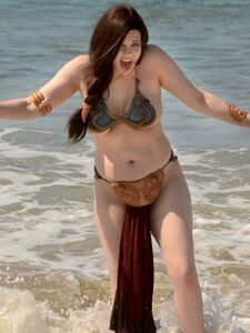 Maitland Ward Nude Slave Leia Cosplay Set Leaked photo 18