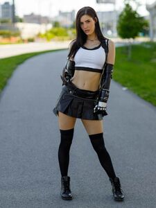 Erin Olash Final Fantasy Tifa Cosplay Set Leaked photo 11
