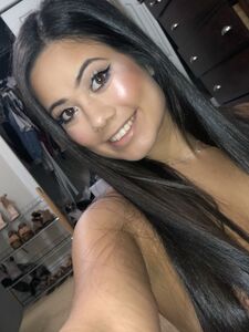 Super Hot Beautician Carly Bay Private Nudes Leaked photo 11