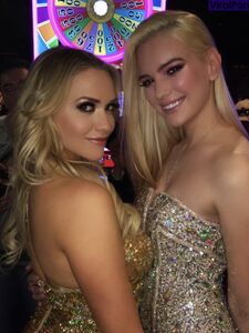 Mia Malkoval Onlyfans Latest Nude Photo Leaks photo 6