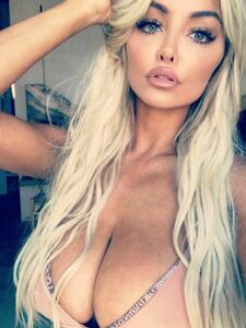 Lindsey Pelas Nude Photos Leak photo 2