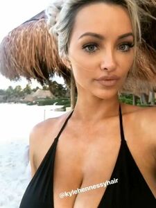 Lindsey Pelas Nude Photos Leak photo 4