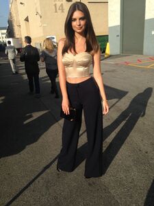 Super Model Emily Ratajkowski Nude Leaks photo 117