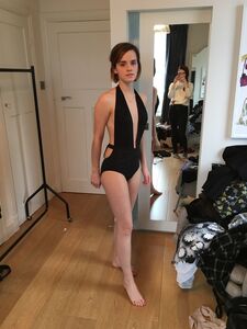 Super Hot Emma Watson Nudes Leaked on the Internet photo 7
