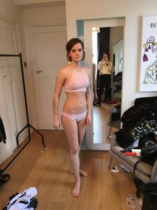 Super Hot Emma Watson Nudes Leaked on the Internet photo 17