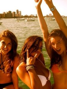 Actress Chloe Bennett Bikini Outting Pics photo 6