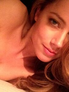 Sexy Amber Heard Nude Leaks photo 13