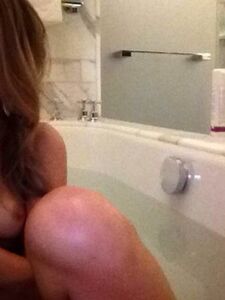 Sexy Amber Heard Nude Leaks photo 19