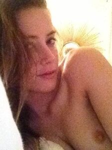 Sexy Amber Heard Nude Leaks photo 31