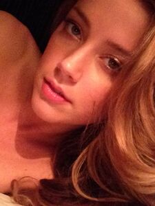 Sexy Amber Heard Nude Leaks photo 42
