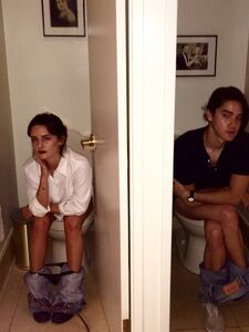 Super Cute Actress Addison Timlin Nude Leaks photo 14