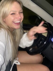 Xxxvanessaxxx Onlyfans Latest Premium Leaks photo 24