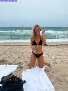 Xxxvanessaxxx Onlyfans Latest Premium Leaks photo 47