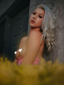 Blondierhi Onlyfans Latest Premium Leaks photo 9