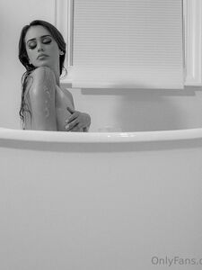 Yanet Garcia Onlyfans Wall Full Rip Pics Leaked photo 269