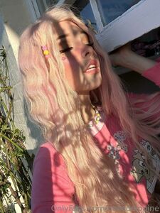 Belle Delphine Nude Cute In Pink Onlyfans Set Leaked photo 25
