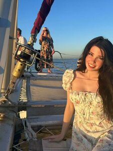 Belle Delphine Candid Holiday Photos Onlyfans Set Leaked photo 6