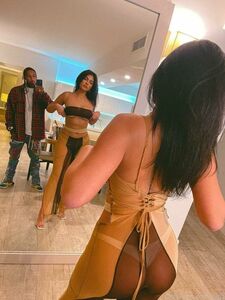Amanda Trivizas Nude Mirror Selfies Onlyfans Set Leaked photo 5