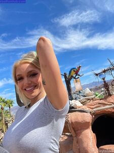 Courtneytailorx Onlyfans Premium Leaks photo 5