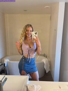 Courtneytailorx Onlyfans Premium Leaks photo 33