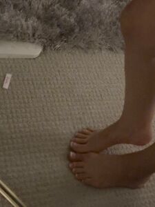 Alinity Sexy Feet Teasing PPV Onlyfans Leaked photo 2