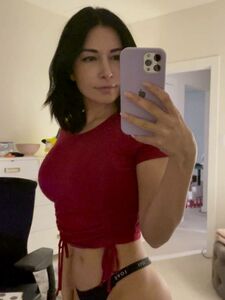 Alinity Sexy Feet Teasing PPV Onlyfans Leaked photo 3