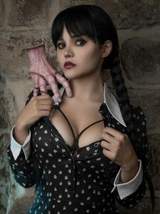 Kalinka Fox Nude Wednesday Addams Cosplay Patreon Set Leaked photo 40