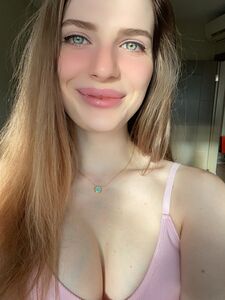 Reislin Latest Onlyfans Premium Leaks photo 127