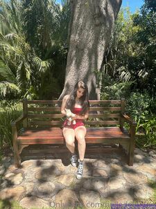 BelleDelphine Candid Holiday Photos Latest Onlyfans Premium Leaks photo 60
