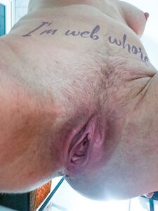 Zan Polish slim hairy slut photo 6