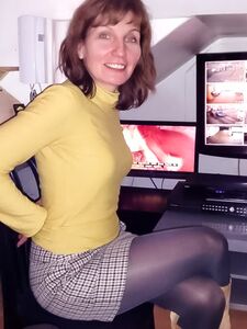 Zan Polish slim hairy slut photo 68