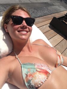 Kate Upton Nude Pics photo 14