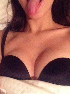 Victoria Justice Nude Pics photo 19