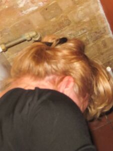 Caroline outdoor mature whore photo 20