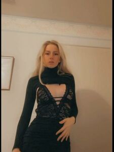 MsFiiire Sexy Dress Striptease Onlyfans Video Leaked photo 6