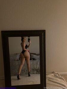 Tayler Hills Latest Onlyfans Premium Leaks photo 34