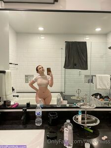 Tayler Hills Latest Onlyfans Premium Leaks photo 85