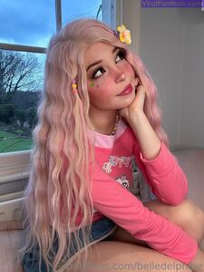 Belle Delphine Cute In Pink Onlyfans Latest Nudes Leaked Photos photo 48