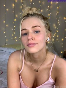 Chloe_Cream Onlyfans Latest Nudes Leaked Photos photo 12