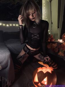 SallyDinosaur Onlyfans Latest Nudes Leaked Photos photo 85