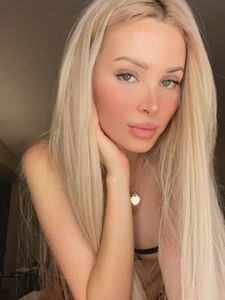 LilyShams Onlyfans Leaks Latest Nude Photos photo 5