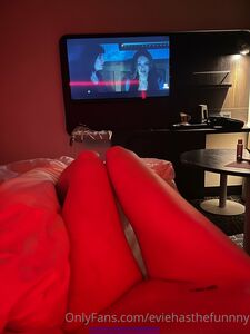 Eviehasthefunnny Onlyfans Leaks Latest Nude Photos photo 74