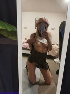Alicenz Onlyfans Leaks Latest Nude Photos photo 62
