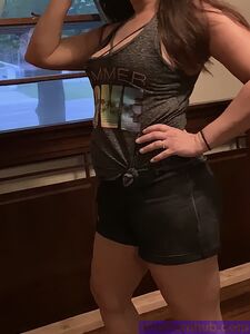 Sexy neighbor photo 3