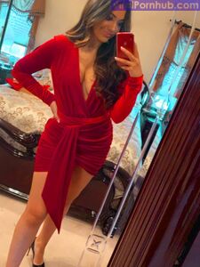 GORGEOUS INDIAN NRI BABE SELFSHOT PICS LEAKED photo 30