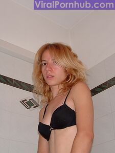 Hot Amatuer Stella Nudes photo 16