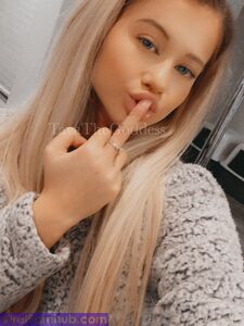 Tayathegoddess Onlyfans Leaks Album photo 42